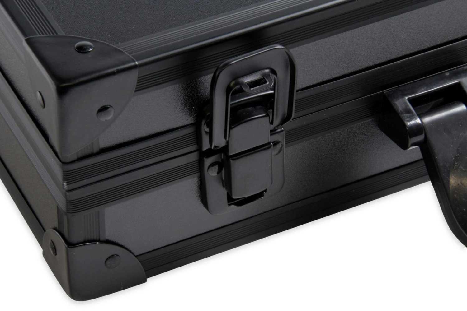 Baize Master Baize Master AMERICAN POOL Black Aluminium 16 Ball Carry Flight Case - 2 1/4 Inch Balls 10 Baize Master Baize Master AMERICAN POOL Black Aluminium 16 Ball Carry Flight Case - 2 1/4 Inch Balls - Image 8