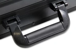 Baize Master Baize Master AMERICAN POOL Black Aluminium 16 Ball Carry Flight Case - 2 1/4 Inch Balls 19 Baize Master Baize Master AMERICAN POOL Black Aluminium 16 Ball Carry Flight Case - 2 1/4 Inch Balls -Billiards Shop IMG 6732 1 scaled 1